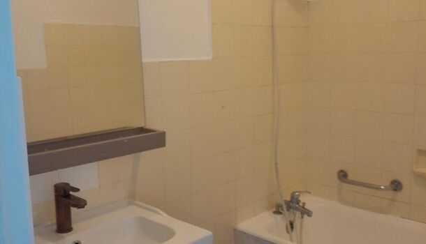 Appartement 3 pièces  à louer Marignane 13700