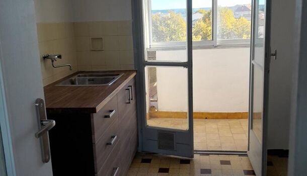 Appartement 3 pièces  à louer Marignane 13700