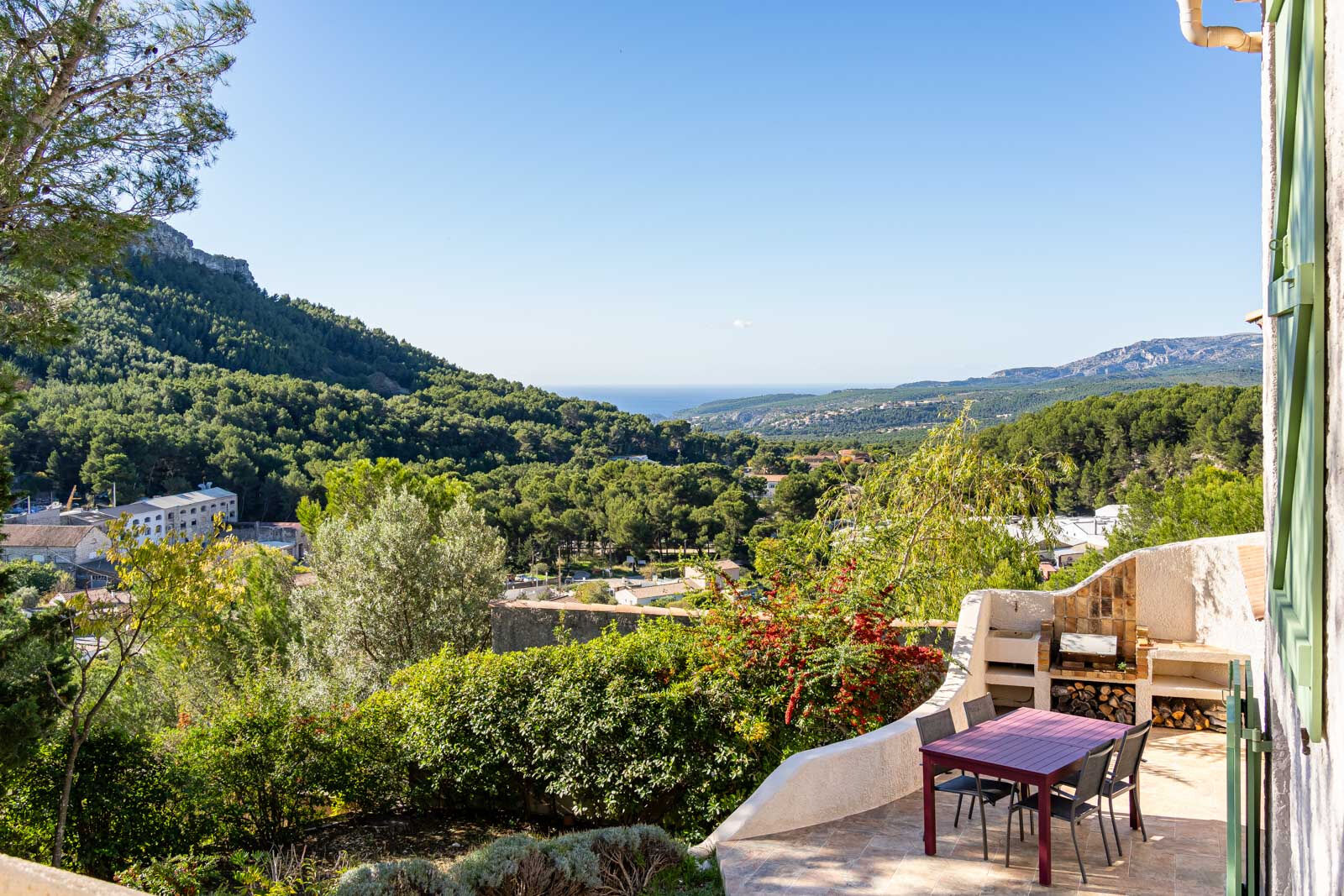 Villa / Maison  T6 à vendre Roquefort-la-Bédoule 13830