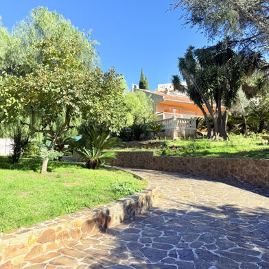 Maison 7 pièces 967000 €