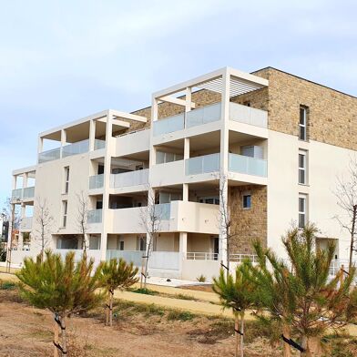 Appartement 3 pièces 794 €