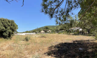 Terrain  1508 m² à vendre à Alleins (13980)