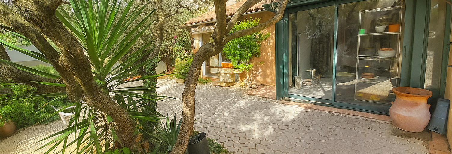 Maison 5 Pièces 102 m² à vendre à Robion (84440)