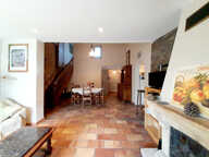 Dept 84 - Robion - Maison de hameau avec jardin et studio in — photo 4