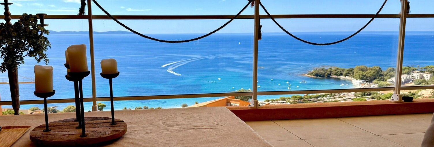 Appartement 6 Pièces 144 m² à vendre à Ajaccio (20000)