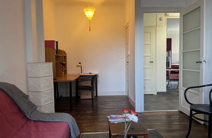 GRENOBLE - T2 - SAINT BRUNO - 57 m² — photo 3