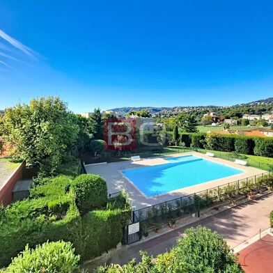 Appartement 3 pièces 360000 €