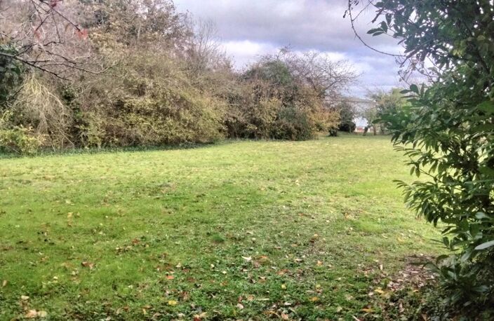 Terrain constructible 850m2 centre Cissé — photo 3