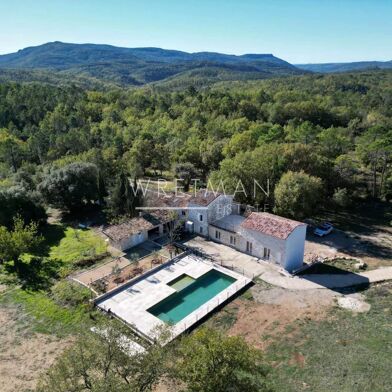 Maison 12 pièces 1260000 €