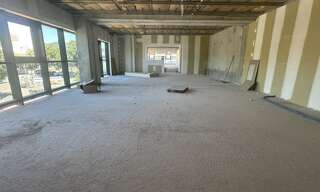 Bureau  100 m² à louer à Manosque (04100)