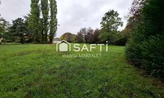 Terrain  6079 m² à vendre à Luynes (37230)