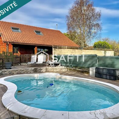 Maison 7 pièces 235000 €