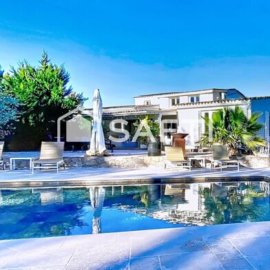 Maison 8 pièces 853000 €