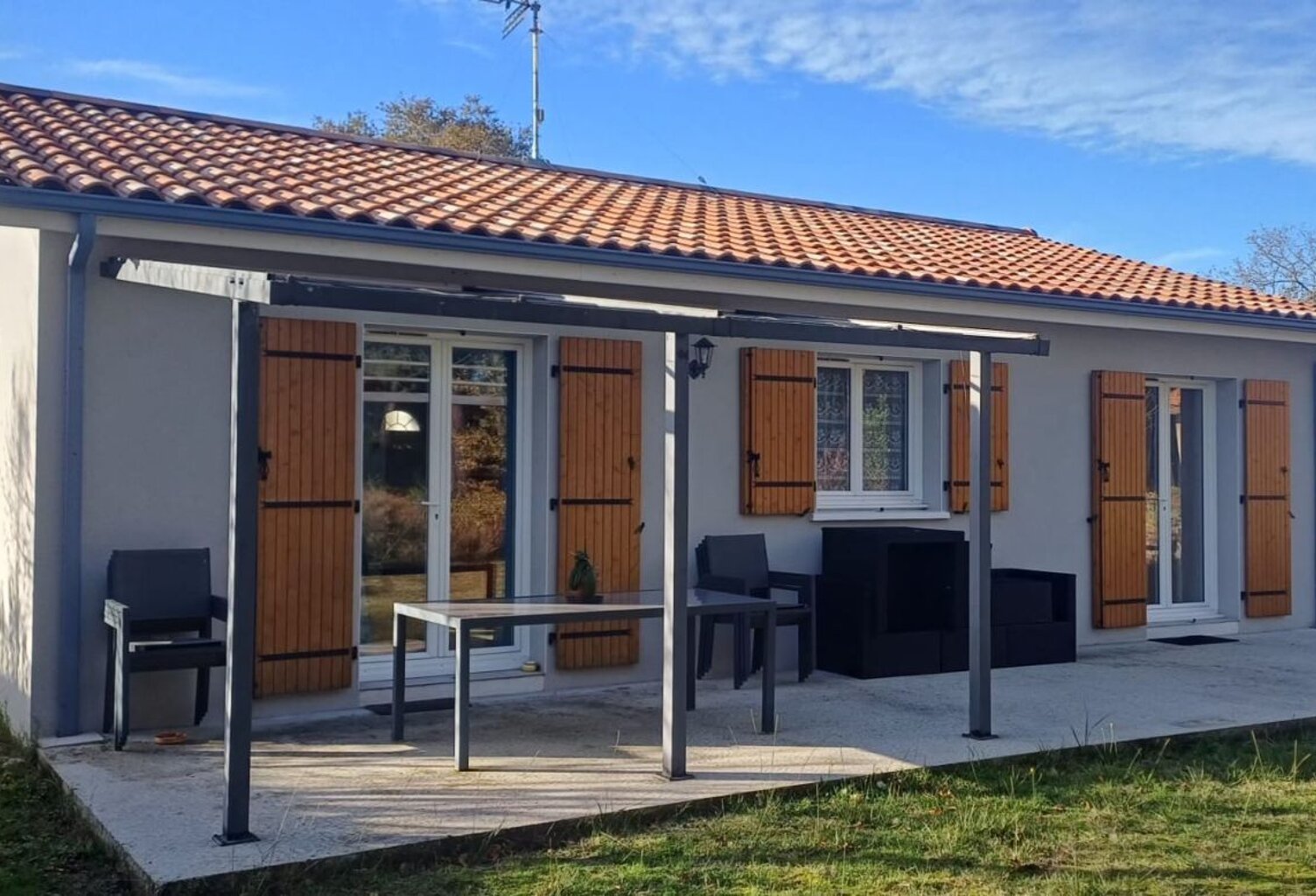 Maison Maison neuve — photo 1