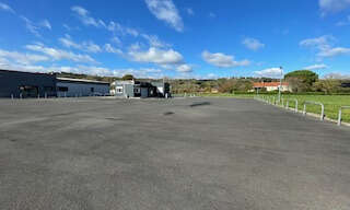 Commerce  48 m² à louer à Lescure-d'Albigeois (81380)