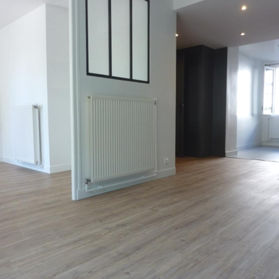Appartement 2 pièces 704 €