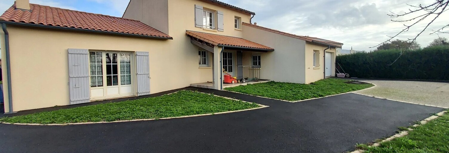 Maison 6 Pièces 144 m² à vendre à Sainte-Néomaye (79260)
