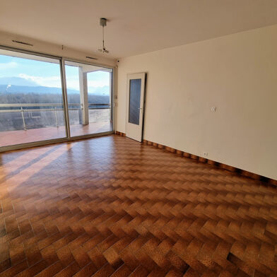 Appartement 3 pièces 1008 €