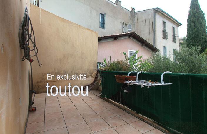 Type 2 de 54 m2 avec terrase de 10 m2 loué — photo 3