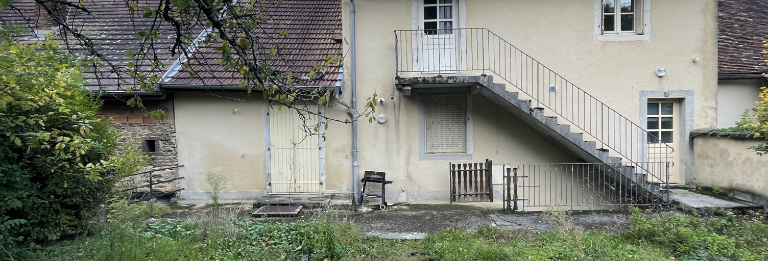 Immeuble  359 m² à vendre à Saint-Lothain (39230)