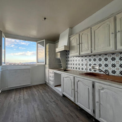 Appartement 5 pièces 89000 €