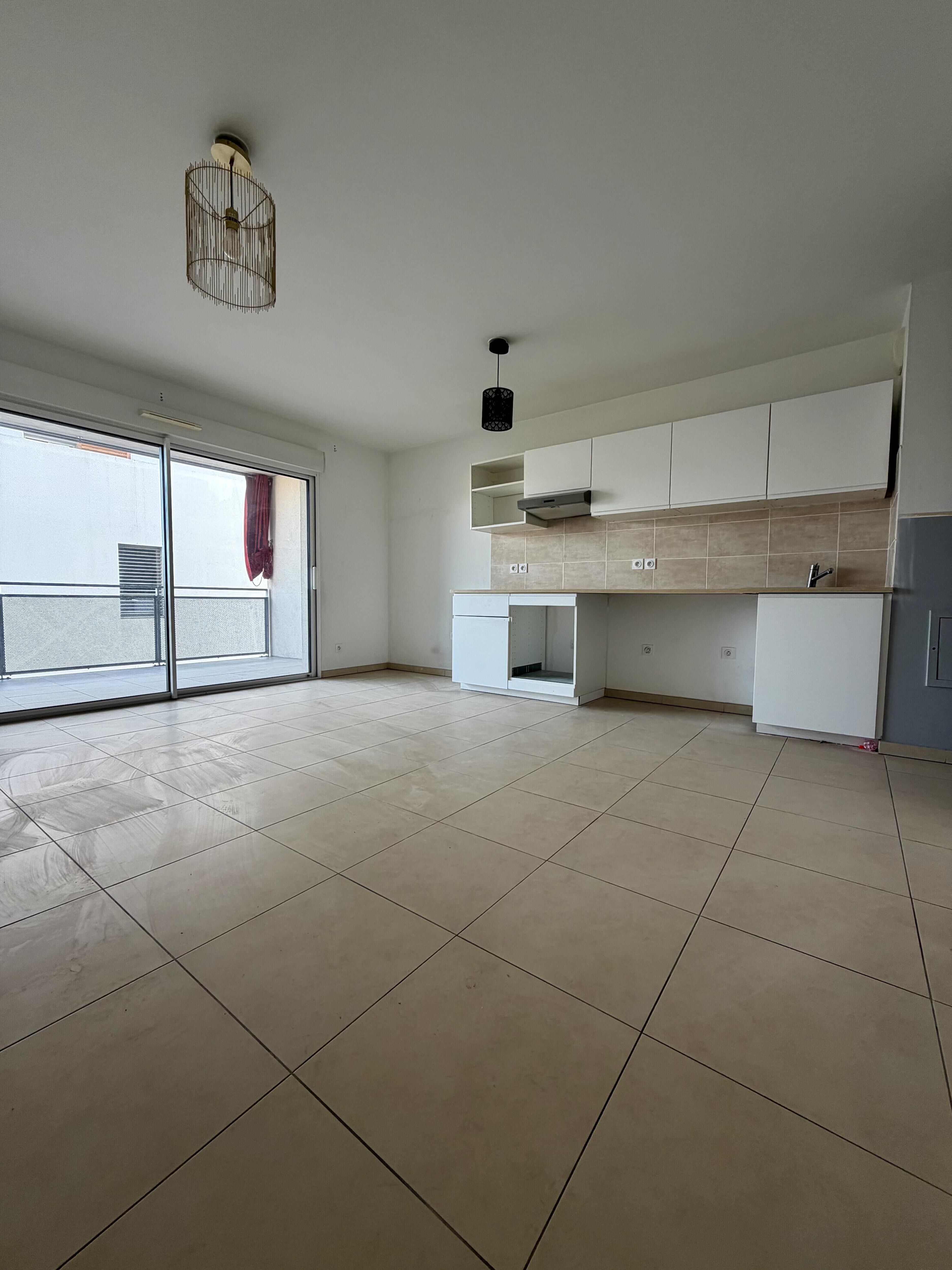 Appartement  T3 à louer Marseille 3eme 13003