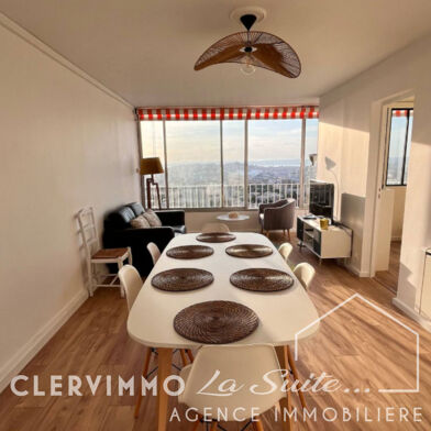 Appartement 5 pièces 560 €