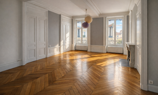 Appartement  104 m² à louer à Lyon 2 (69002)