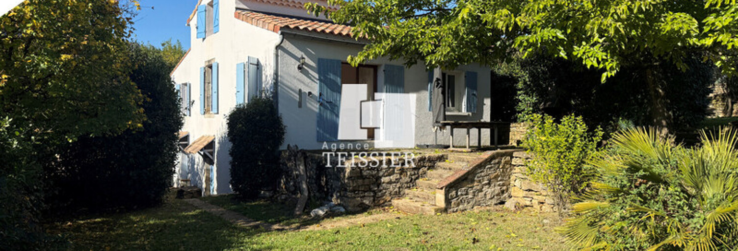 Maison 6 Pièces 74 m² à vendre à Les Vans (07140)