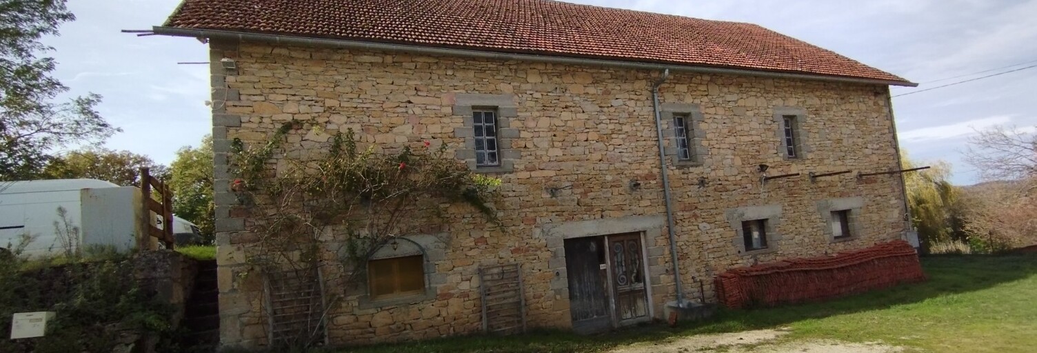 Maison 2 Pièces 360 m² à vendre à Rueyres (46120)