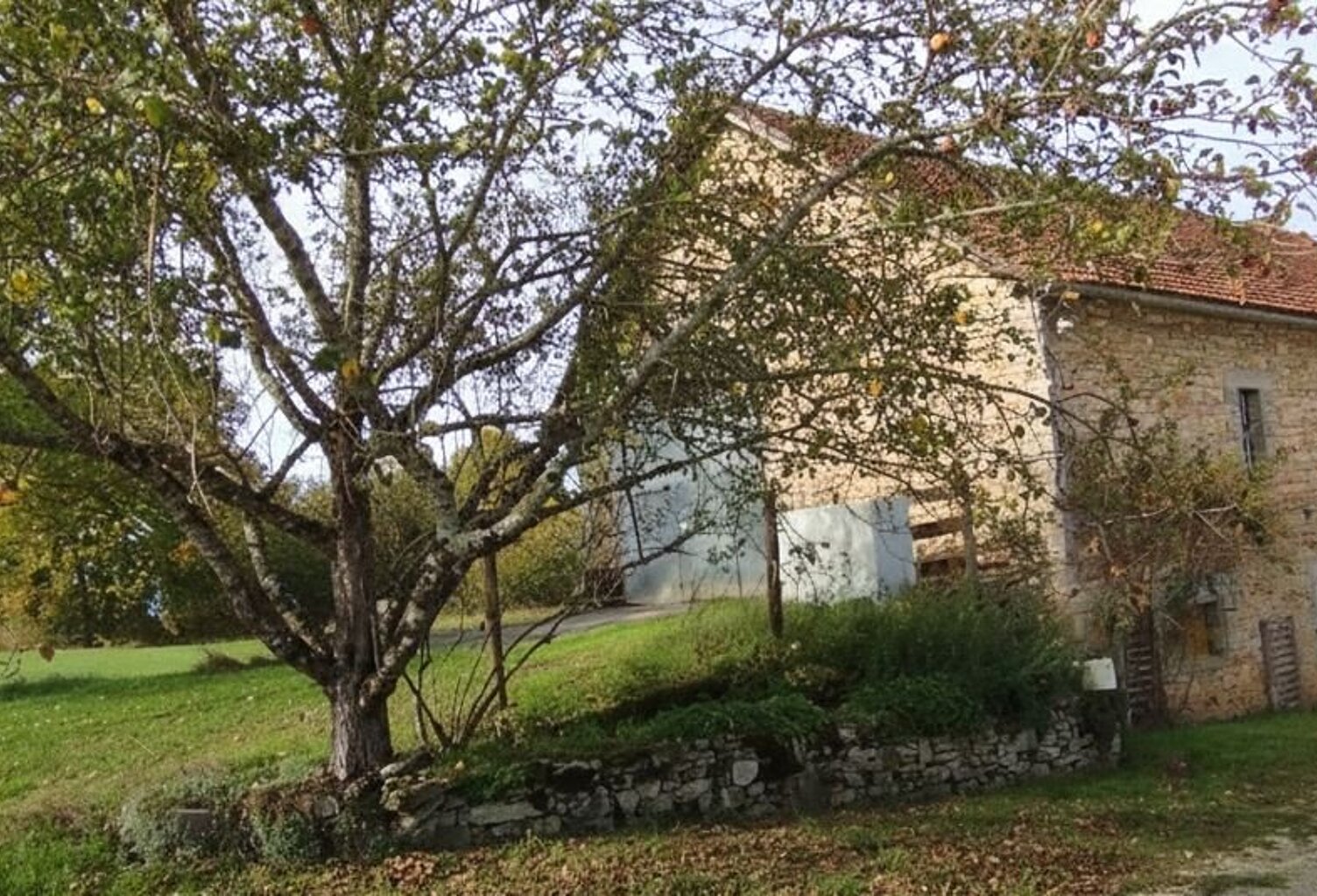 Grange — photo 1
