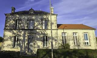 Maison 5 Pièces 161 m² à vendre à Bernay-Saint-Martin (17330)