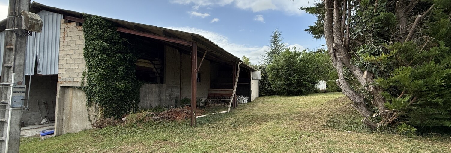 Terrain  1846 m² à vendre à Meux (17500)