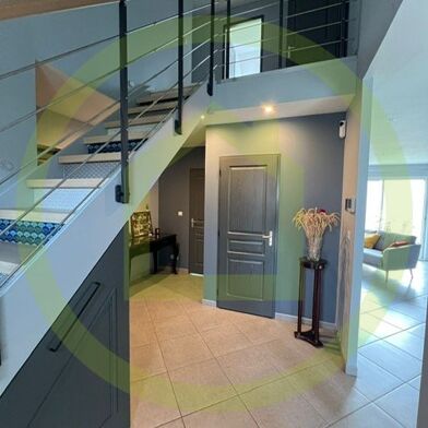 Maison 6 pièces 325000 €