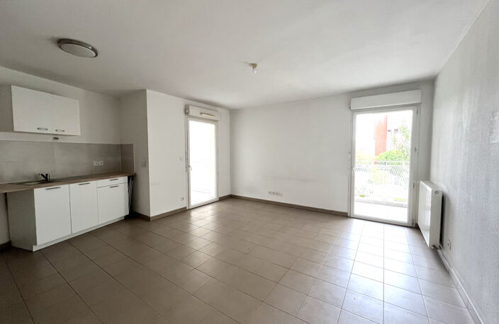 Marseille 3eme A vendre Appartement en étage, avec terrasse et Place de Parking — photo 5