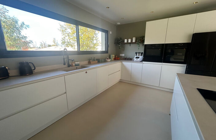 MAISON CONTEMPORAINE T5 — photo 3