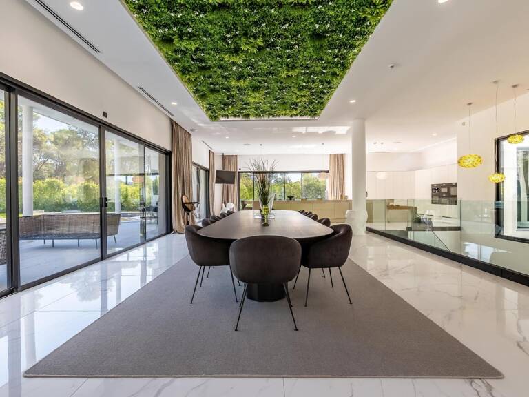 Somptueuse villa de plus de 1 300M² au nord de Montpellier — photo 1