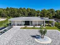 Somptueuse villa de plus de 1 300M² au nord de Montpellier — photo 2