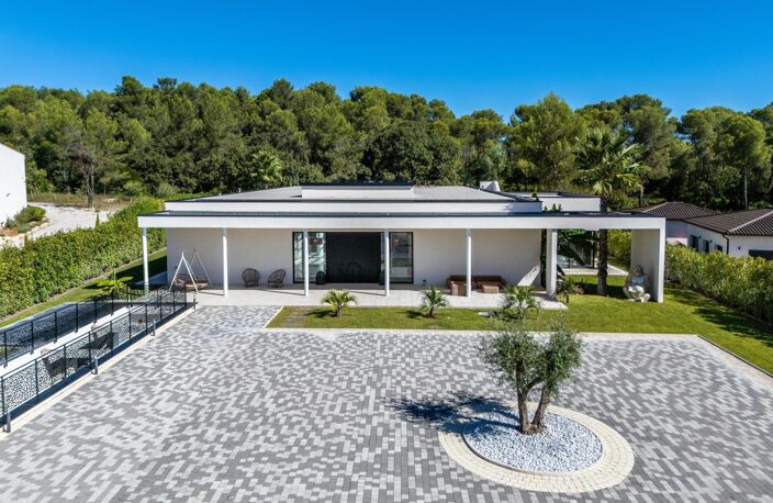 Somptueuse villa de plus de 1 300M² au nord de Montpellier — photo 2