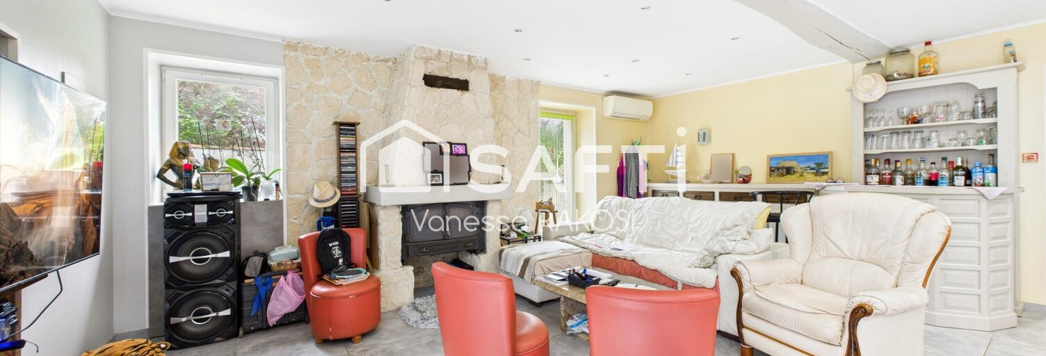 Maison 4 Pièces 94 m² à vendre à Saint-Jean-d'Angély (17400)