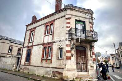 Immeuble  270000 €