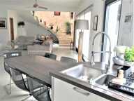 Maison d'architecte à Saint-Bernard  5 chambres, 20 ares et volumes d'exception — photo 3