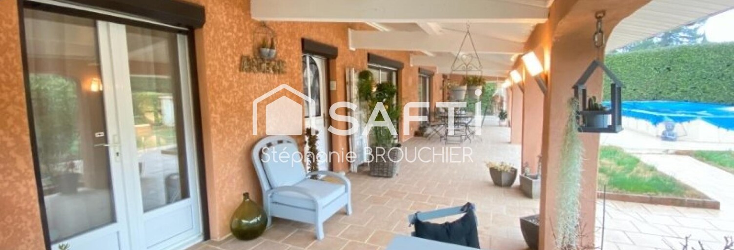 Maison 8 Pièces 122 m² à vendre à Ruoms (07120)