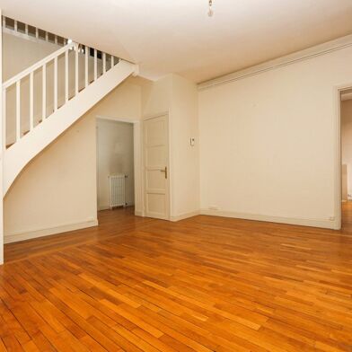 Appartement 3 pièces 300000 €