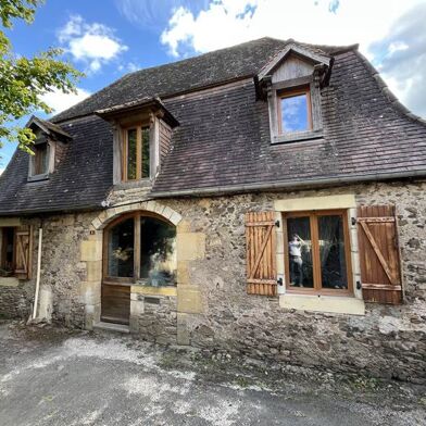 Maison 5 pièces 72511 €