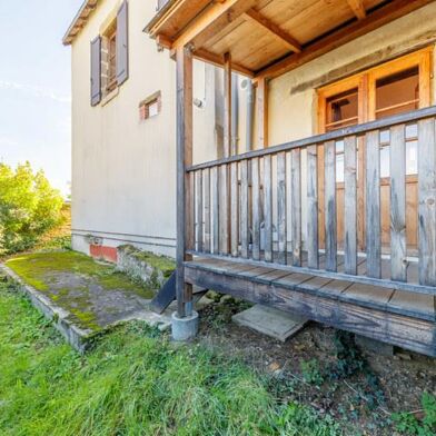 Maison 7 pièces 148400 €