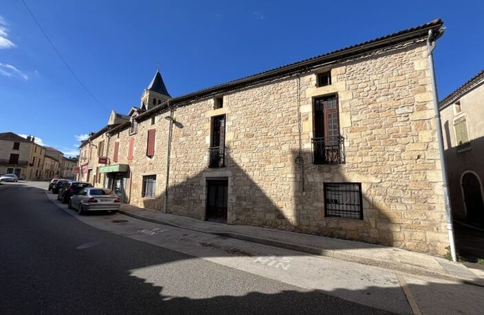 Maison de bourg de 7 pièces principales — photo 2