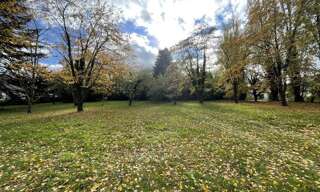 Terrain  1371 m² à vendre à Ferrière-sur-Beaulieu (37600)