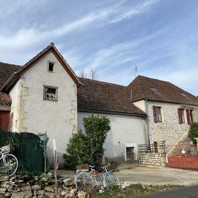 Maison 5 pièces 265500 €
