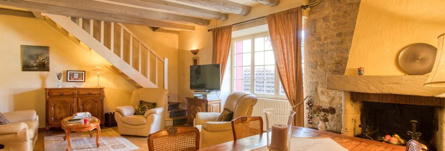 Maison 6 Pièces 139 m² à vendre à Saint-Germain-du-Bel-Air (46310)